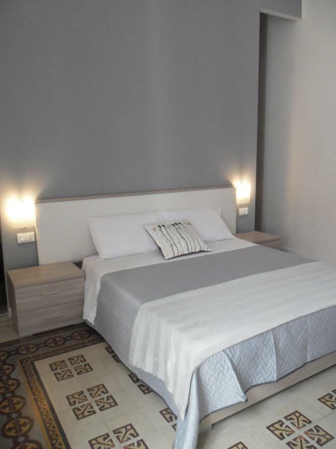 Hotel Le vie del Centro Palermo Esterno foto